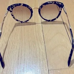 Dolce & Gabbana | Accessories | Authentic Dolcegabbana  display picture 3